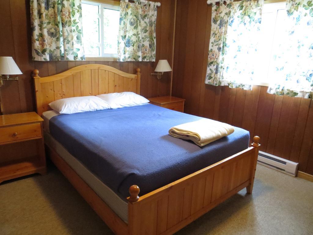Bondi Village Cottage Resort Lake of Bays Buitenkant foto